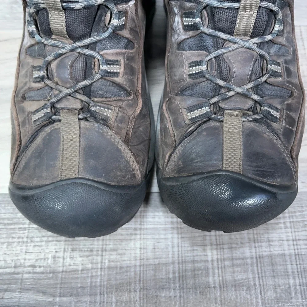 KEEN Targhee II Mid Waterproof Hiking Boots Mens 11 Wide Leather Brown